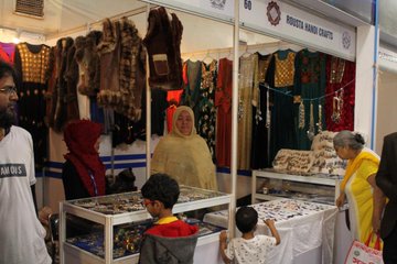 @MoICAfghanistan  facilitated #AFG presence as a partner country in #IIMTF in #Kolkata #India