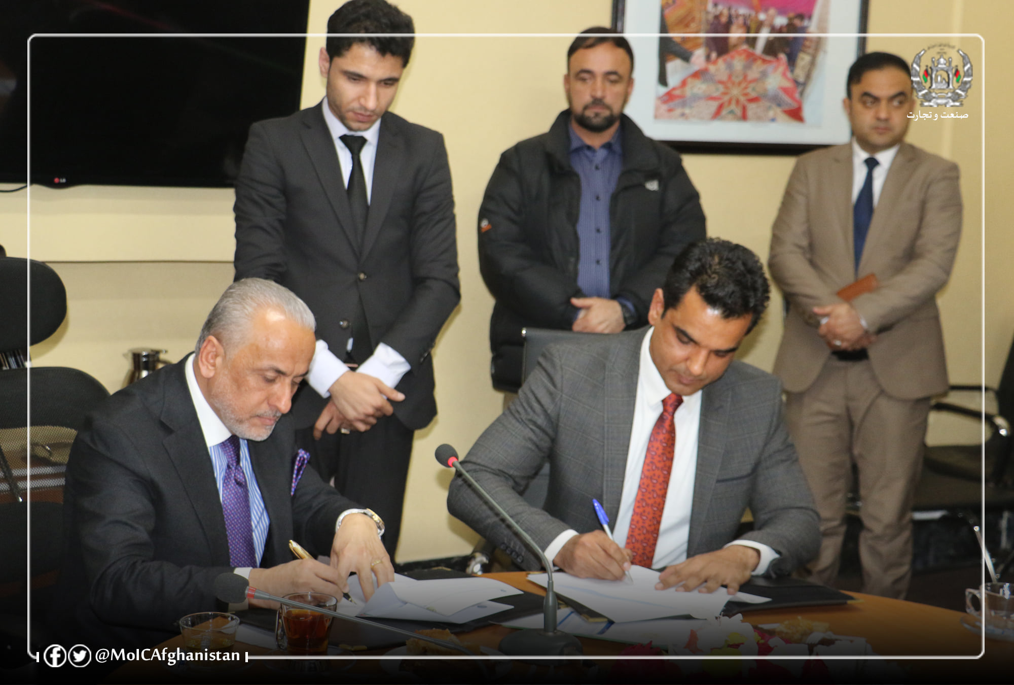 په هېواد کې دسوداګرۍ پراختیا په موخه له یوشمېرعلمي بنسټونو سره دهمکارۍ تړون