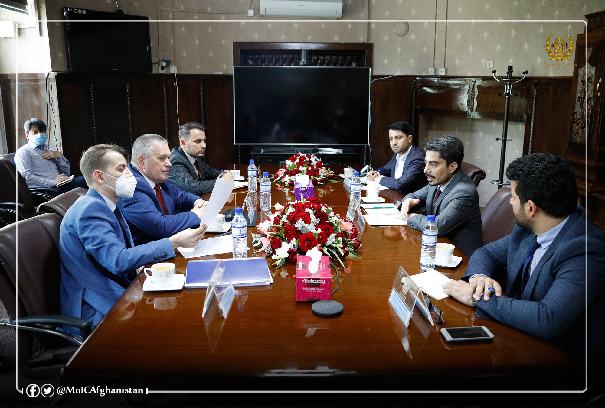 دافغانستان لپاره داوکراین له سفیر سره لیدنه