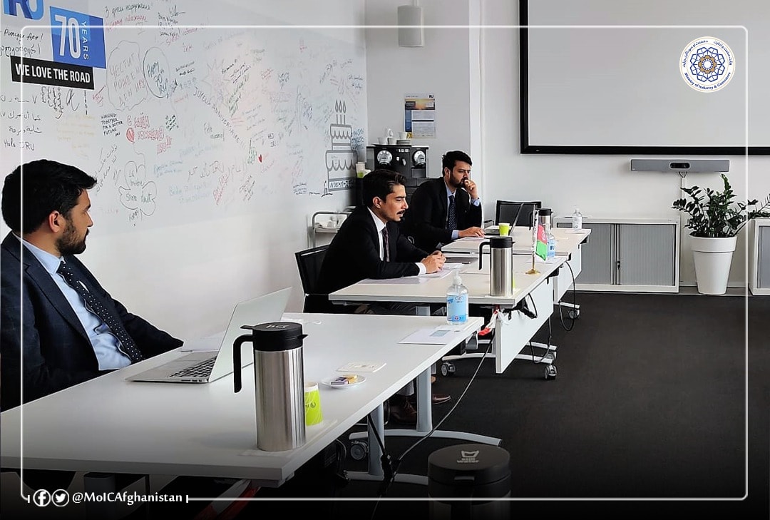دیدار معین وزارت صنعت و تجارت و سفیر افغانستان در سازمان تجارت جهانی با رئیس سازمان ترانسپورت جاده‌ای