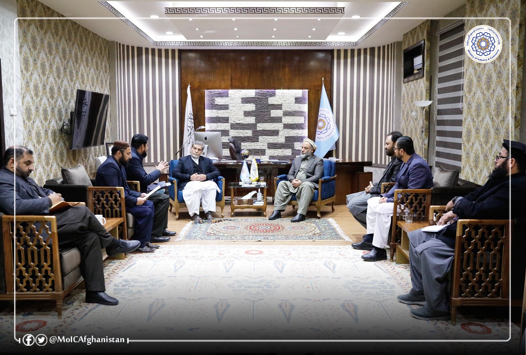 ملاقات سرپرست وزارت صنعت و تجارت با اتحادیه‌ی شرکت‌های ساختمانی