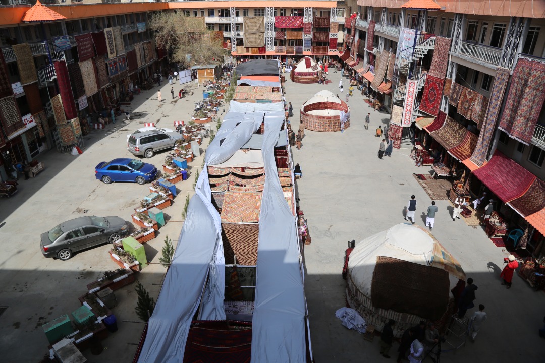 افتتاح نمایشگاه‌ی قالین