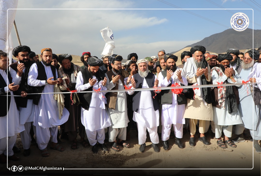 د کوتل تخت صنعتي پارک پرانیسته او 20 فابریکو ته د ځمکو ویش