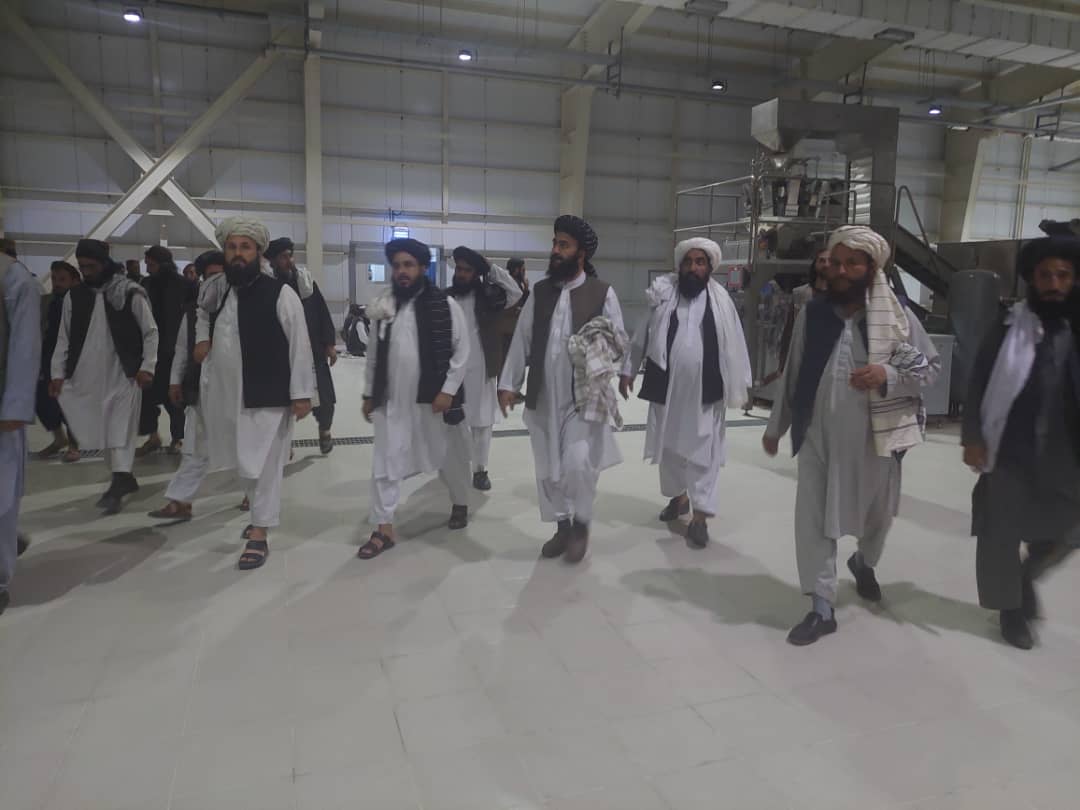 پروان ولایت ته  د صنعت او سوداګرۍ وزارت دمشرتابه سفر