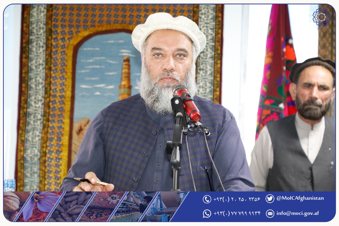 برگزاری نمایشگاه‌ی قالین از سوی مؤلدین و صادرکنندگان قالین زون غرب