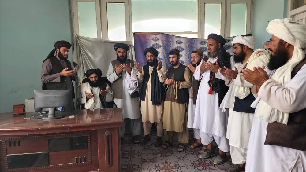 بازدید معین وزارت صنعت و تجارت از ریاست صنعت و تجارت هلمند