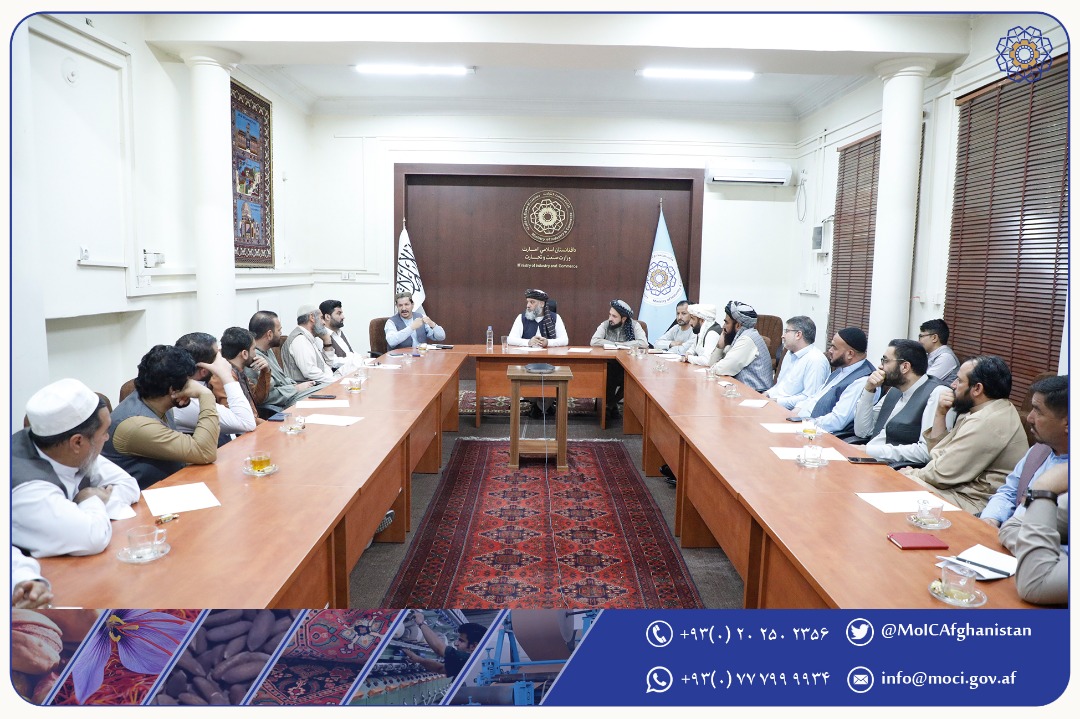 رسیدگی به مشکلات صنعت‌کاران