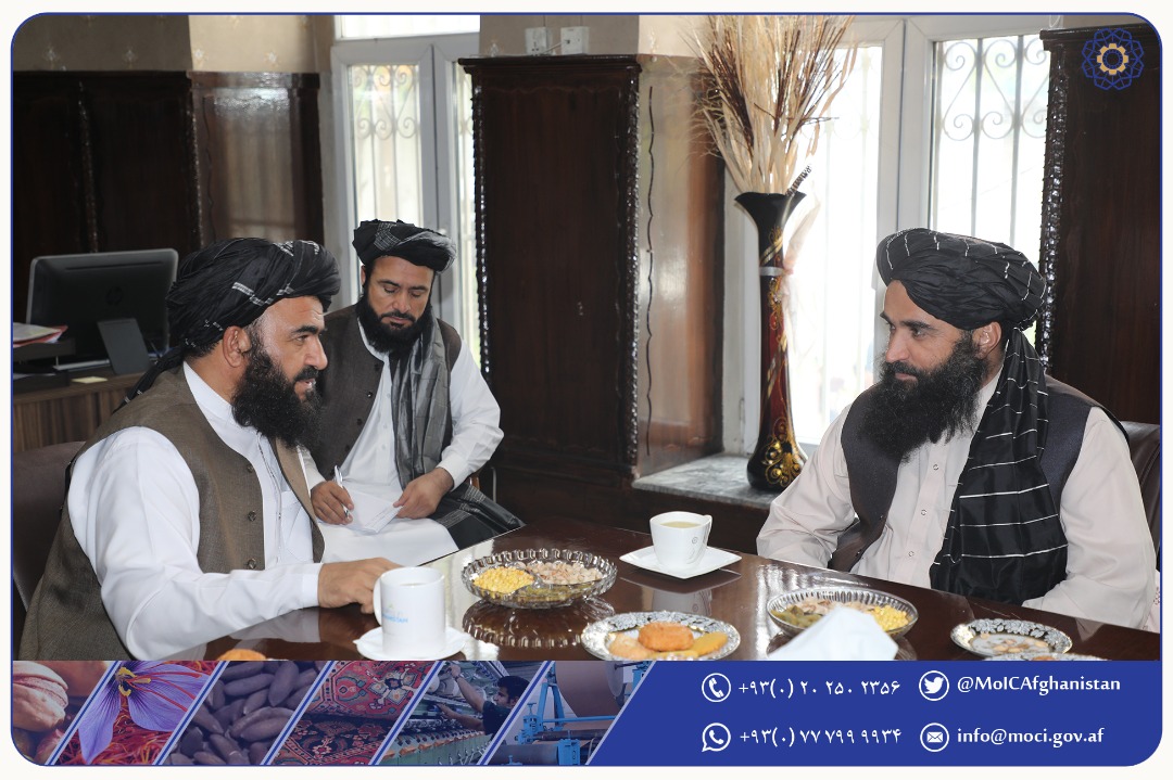 ملاقات معین وزارت صنعت و تجارت با والی بلخ