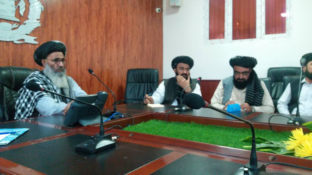 جلسه‌ی مشترک با مقام رهبری ولایت خوست و صنعت‌کاران و تاجران این ولایت