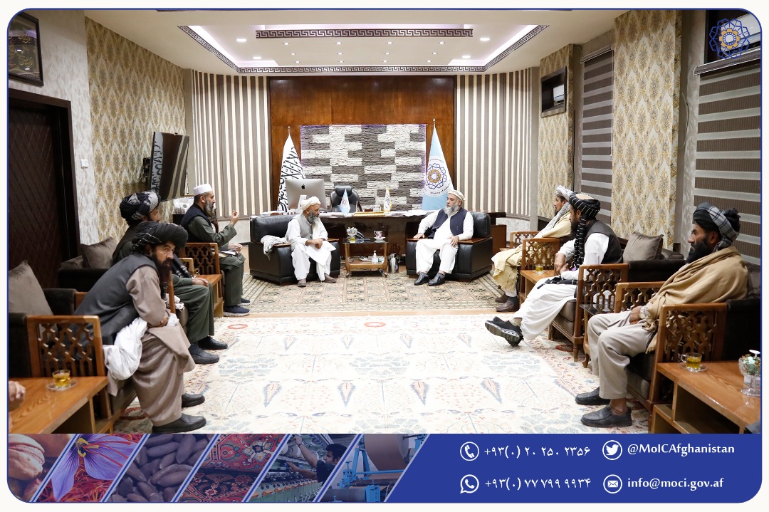 دیدار محترم الحاج عزیزی با تاجران جلغوزه