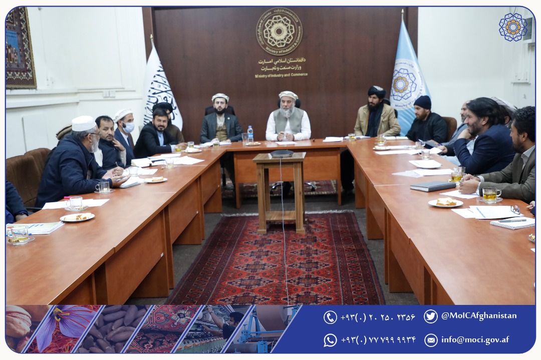 دیدار محترم الحاج عزیزی با مسئولین تصفیه‌خانه‌های کشور