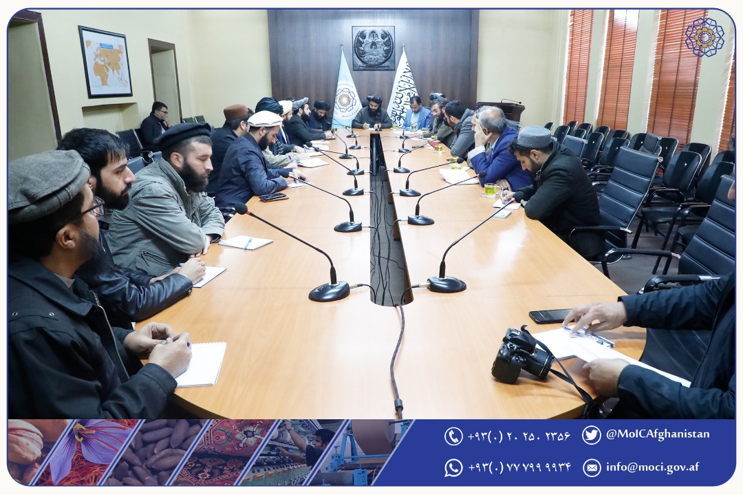 دیدار مولوی جمال با مسئولین سکتورذوب‌آهن