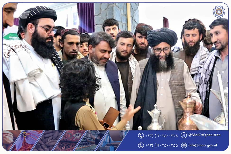 افتتاح نمایشگاه تولیدات و محصولات داخلی در ولایت بدخشان