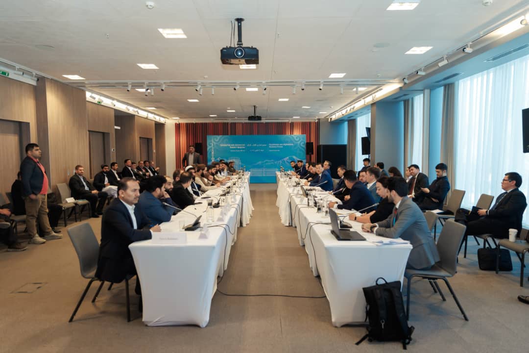 د افغانستان او قزاقستان د پلاویو تر مینځ د سوداګرۍ، ترانزیت، حمل و نقل، انرژي او کانونو په برخه کې خبرې اترې