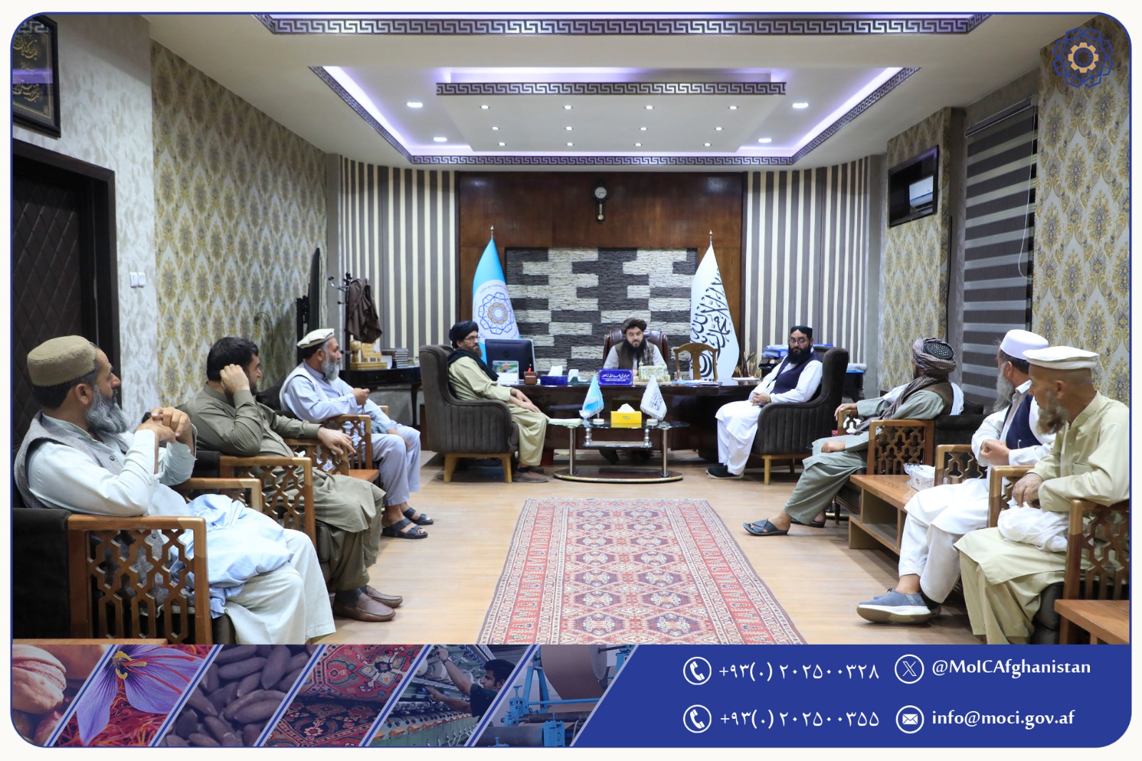 مشکلات تاجران استماع شد