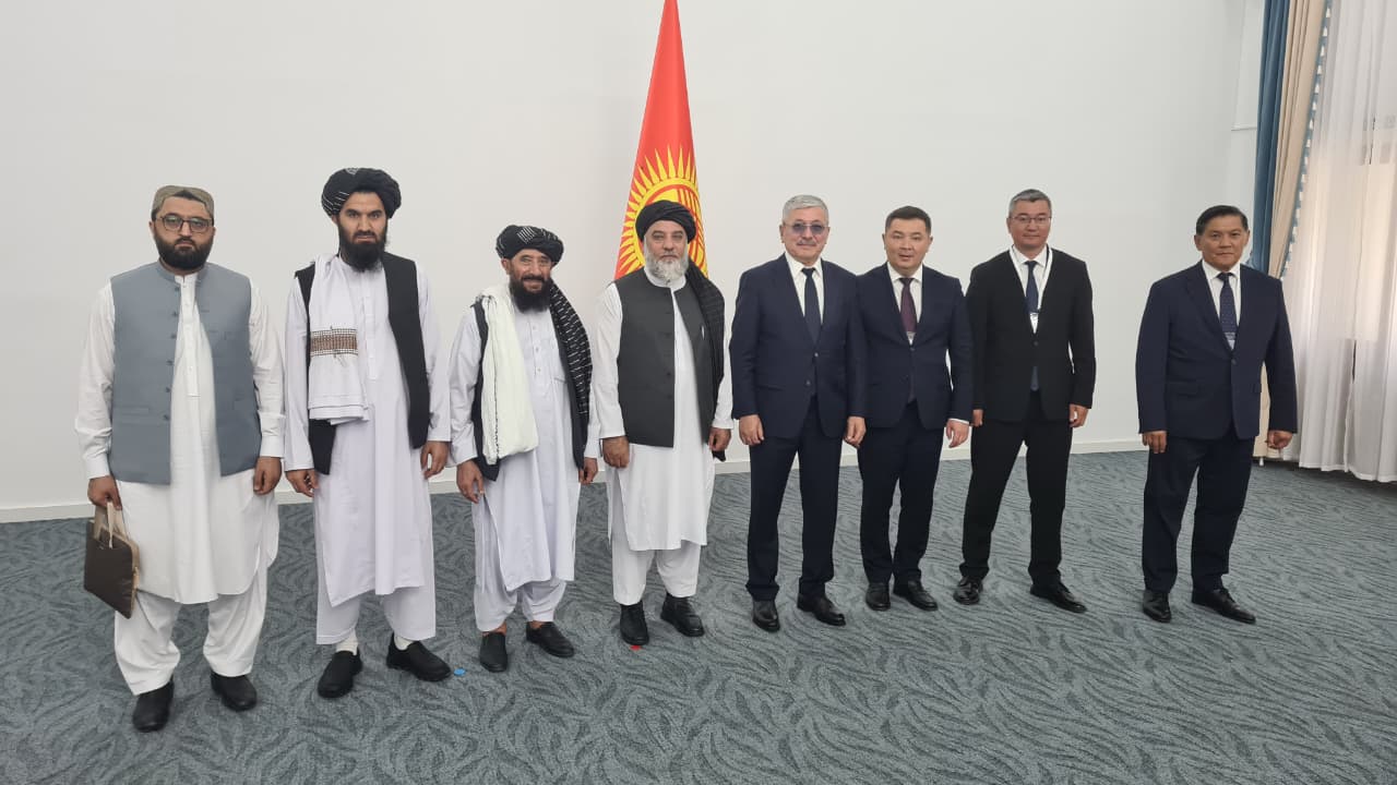 ملاقات سرپرست وزارت صنعت و تجارت با صدراعظم جمهوری قرغیزستان