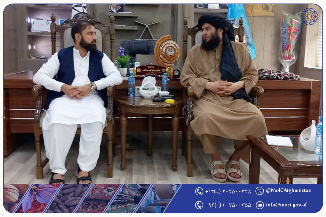 هیئت حقیقت‌یاب دولتی و سکتورخصوصی به ولایت ننگرهار سفر نمود